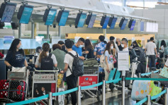 机管局：机场将助巩固香港枢纽地位 续大力投资提升运力效率