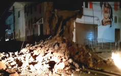 秘鲁北部8级大地震有建筑倒塌 千里外民众慌忙走避