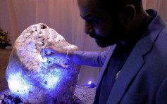 斯里蘭卡發現世界最大單體藍寶石 重達310公斤