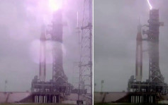 NASA測試火箭發射系統 閃電擊中發射台