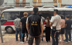 警破荃湾非法钓鱼机赌档 10男女被捕