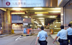 港铁九龙湾车厂列车疑遭涂鸦 报警求助