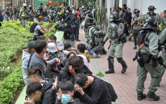 【上水遊行】警指示威者置傘陣包圍途人  為免情況惡化截停拘捕多人