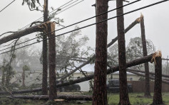 「迈克尔」登陆佛州造成1人死亡 已减弱为一级飓风