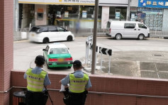 屯門一連兩日打擊違泊 發1480張「牛肉乾」拖走1車