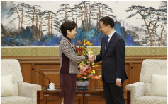 韩正接见林郑：中央支持香港融入国家大局