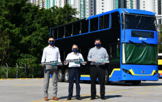 城巴引入首輛雙層氫燃料電池巴士 冀制定法規指引後在港行駛