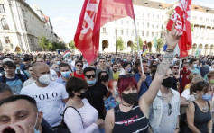 大规模示威反对 匈牙利据报延后复旦大学建校计画