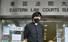 七一游行｜网媒记者「姜牧师」拒停直播被控阻差脱罪 官指未能排除所有疑点