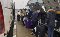 俄乌局势｜自乌克兰撤离中国公民 可临时免签入境罗马尼亚