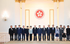 李家超与出席「一带一路高峰论坛」国资委央企领导会面 并举行交流晚宴 