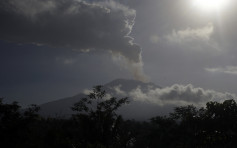 峇里火山爆發機場重開 2個香港旅行團受影響