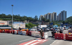 【8.5三罢】示威者水马堵塞东隧 往香港方向一度挤塞