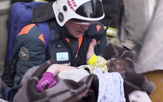 俄羅斯塌樓35小時後 11月大男嬰獲救
