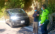 觀音山單車男撞貨車 轉彎欲避不及衝落山坡