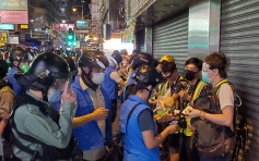 记协与7工会发声明要求警队停止伤害记者