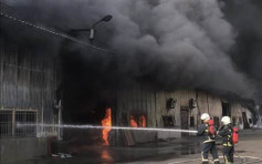 台南工业区疑杂草起火 6工厂遭波及无人伤亡