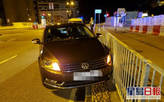 沙田私家车撞铁栏 司机涉酒驾被捕