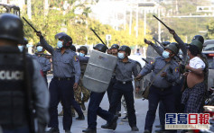 緬甸傳媒指曼德勒開槍驅散示威者 內比都約20名高中生被拘留