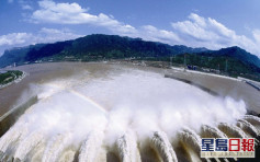 長江年內第2號洪水上游形成 三峽大壩需洩洪