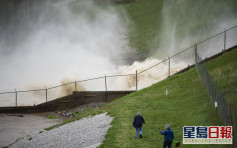 恐爆洪災 美國密歇根州兩座水壩潰堤萬人撤離