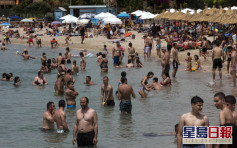 疫情趨緩 希臘重開逾500個海灘冀重振旅遊業
