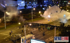 【質疑大選舞弊】白俄羅斯逾千人上街抗議 有示威者遭炸死