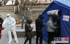 北京及上海疫情通报「只提地点不提人」 获央视称赞
