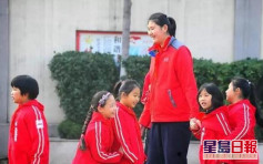 14歲籃球女將2.26米高 同姚明一樣