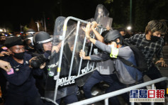 反政府示威升級 泰國曼谷進入緊急狀態拘捕逾20人