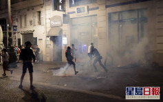 巴黎聖日耳門輸波 香榭麗舍大道爆警民衝突83人被捕