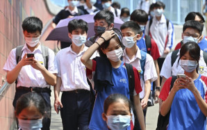 衞生署：近半小學生每日至少上網2小時 需戴眼鏡學生升至15%（附護眼6招）