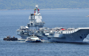 山東艦訪港｜大批市民旅客到青衣睹風采 佛山旅客稱機會難得：沾了香港同胞的光
