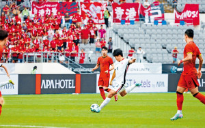 韋斯活讚球隊持續進步 港隊0:1僅負國家隊