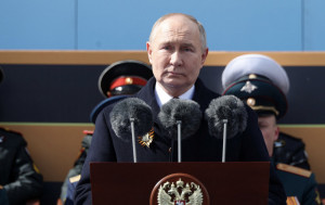 俄羅斯舉行「勝利日」閱兵　普京警告全球衝突風險「俄核武隨時備戰」