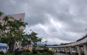 天文台｜大致多雲 日間部分時間有陽光及炎熱 市區最高氣溫約31度