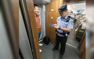 高鐵響煙警器致列車減速  匿廁所吸煙漢被行拘5日