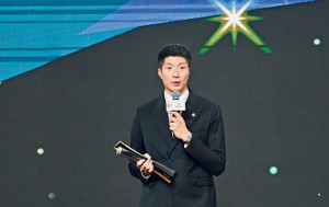 江旻憓首膺女子「星中之星」 張家朗「傑運」掃3獎 再做大贏家