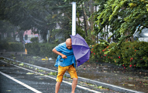 17級強風衝擊海南  狂風暴雨癱瘓交通