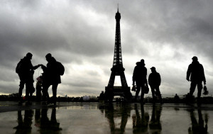 巴黎鐵塔維修缺資金 門票下月起加價20%