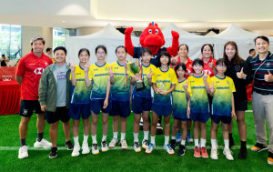 欖球｜非撞式欖球小學組賽事 MVP擔任香港國際七人欖球賽球童