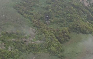 伊媒發布疑似機體殘骸第一現場圖片　「沒有生命跡象」