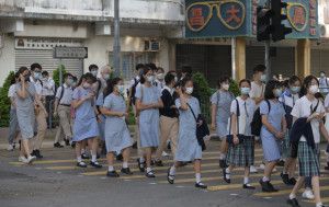 流感｜歐家榮稱160間學校拒安排學生打流感針 籲家長盡快安排子女接種