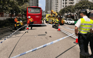 大角咀奪命車禍｜模範丈夫遭旅巴撞斃遺4母女 遺孀：無諗過架車綠燈都衝埋嚟