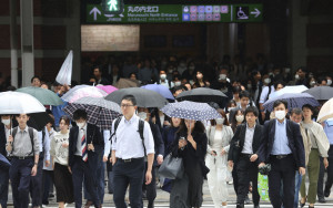 日本預測有強降雨恐引發山泥傾瀉　首都圈5000戶停電部份航班停飛