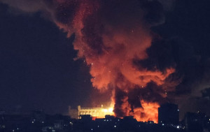 以黎衝突｜以色列空襲貝魯特南部 市內傳爆炸聲 濃煙席捲半空