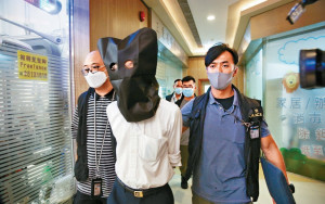 6旬西醫簽發逾6000免針紙認罪 求情稱「耳仔軟」非貪錢