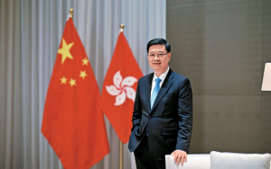 李家超提升治理水平 擬推高層官員責任制