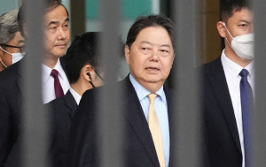 日本外相林芳正抵達北京 周日與秦剛會談