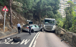 跑馬地司徒拔道4車相撞釀3傷 近紀園來回線一度全封